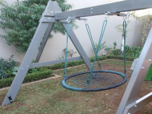 Freestanding Items Swing Design 06