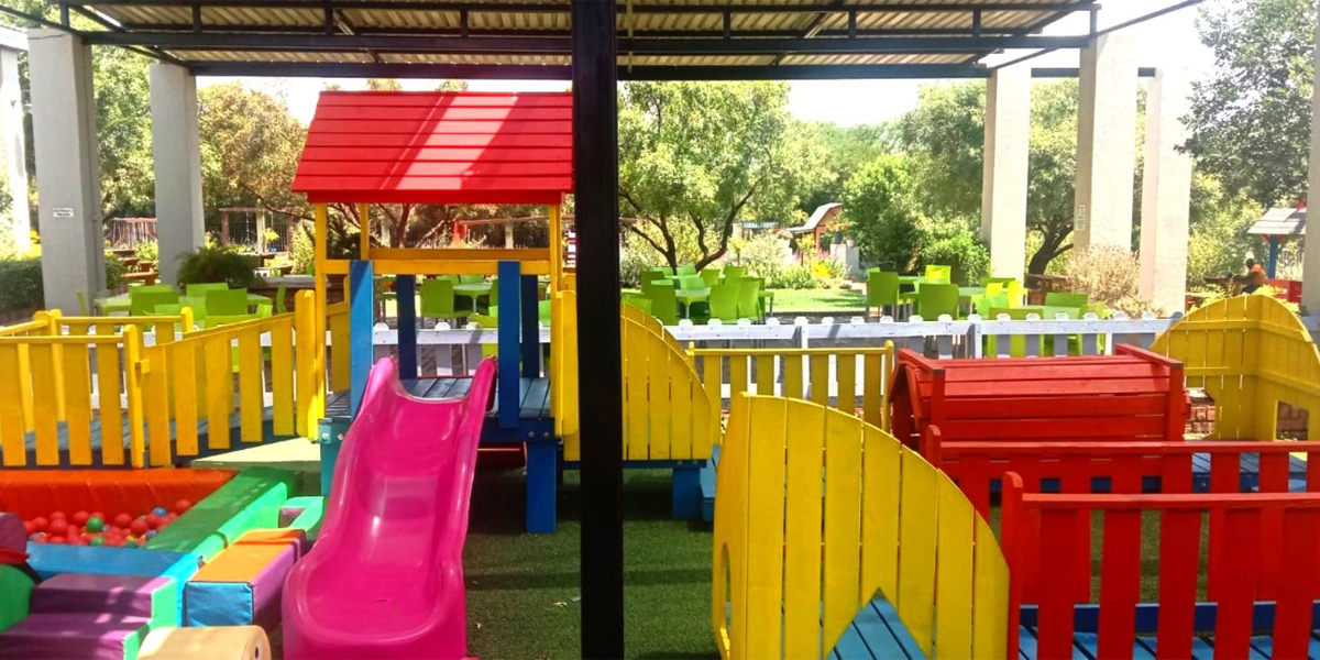 new5 BCW Play Structures- Jungle Gyms, Playhouses, Treehouses